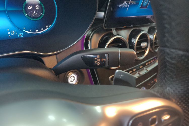 奔驰C级 2021款 C 260 L 运动星耀臻藏版局部细节18