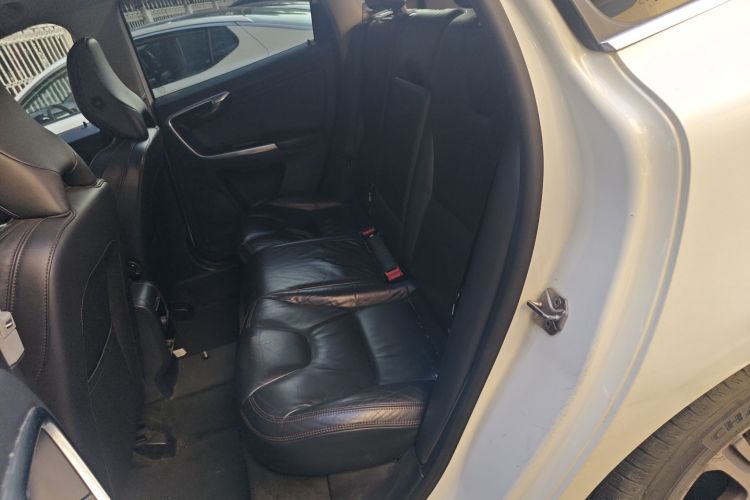 沃尔沃XC60(进口) 2014款 T5 智雅版中控内饰21