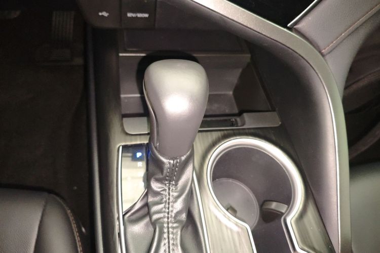 丰田 凯美瑞 2023款 双擎 2.5HG 豪华版局部细节18