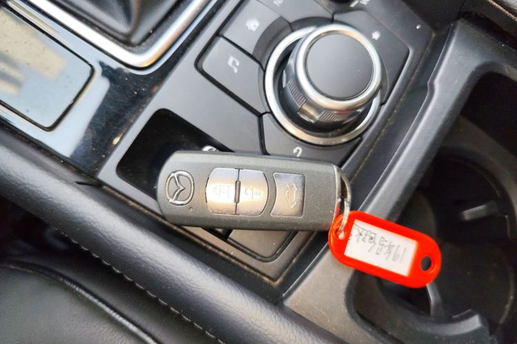 马自达3 昂克赛拉 2017款 三厢 1.5L 自动豪华型 国VI中控内饰11