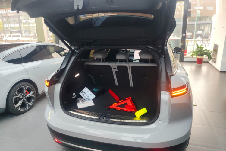 蔚来ES6 2023款 75kWh局部细节23