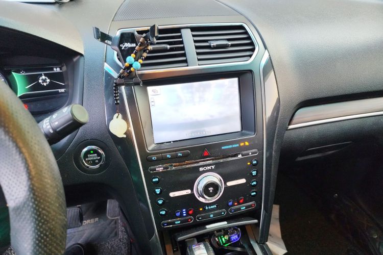 福特 探险者(进口) 2017款 2.3T 精英版中控内饰16