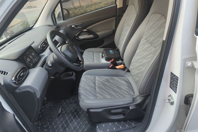 零跑汽车 零跑T03 2025款 310舒享版中控内饰19