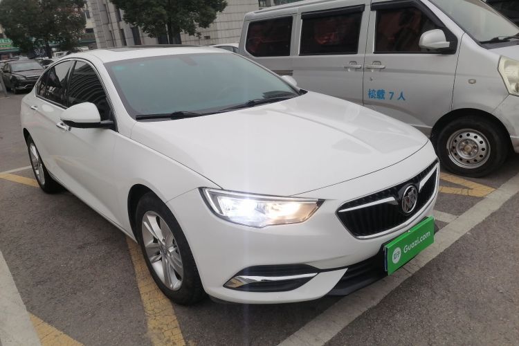 别克 君威 2019款 20T 精英型 国VI车身外观3