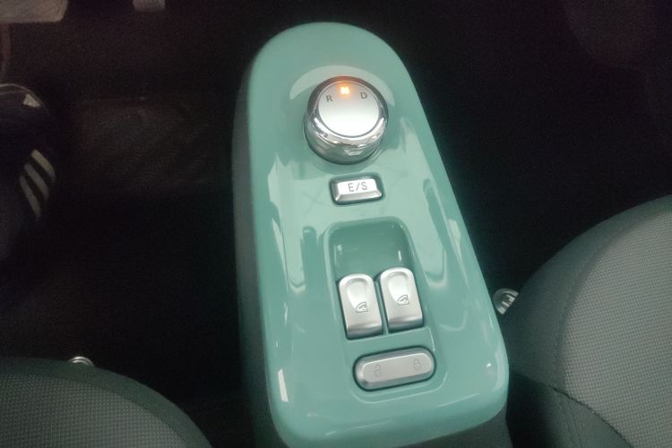 长安启源 长安Lumin 2025款 205km 清香款中控内饰18