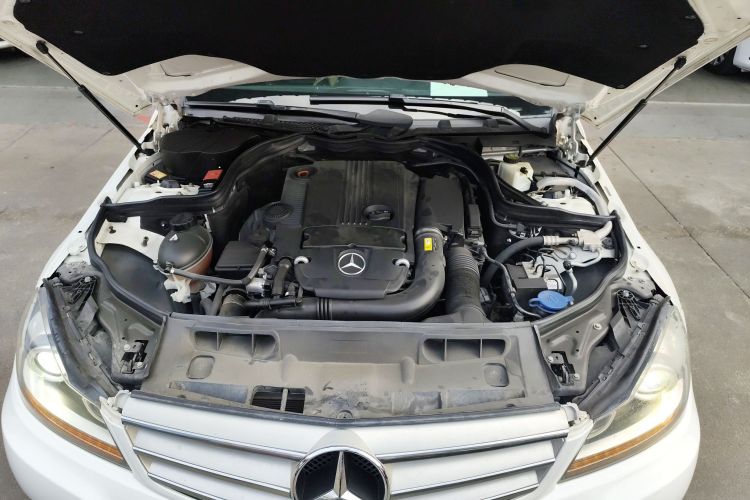 奔驰C级(进口) 2013款 C 180 轿跑版局部细节24