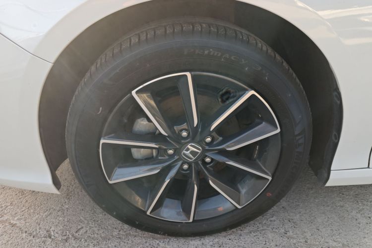 本田 英仕派 2022款 260TURBO 精致版车身外观6007