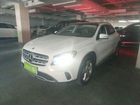 奔驰GLA 2017款 GLA 200 动感型