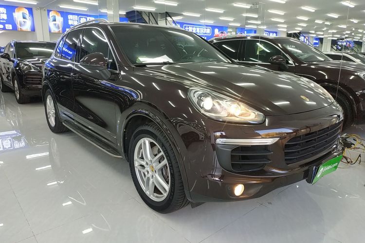 保时捷 2016款 Cayenne 3.0T车身外观3