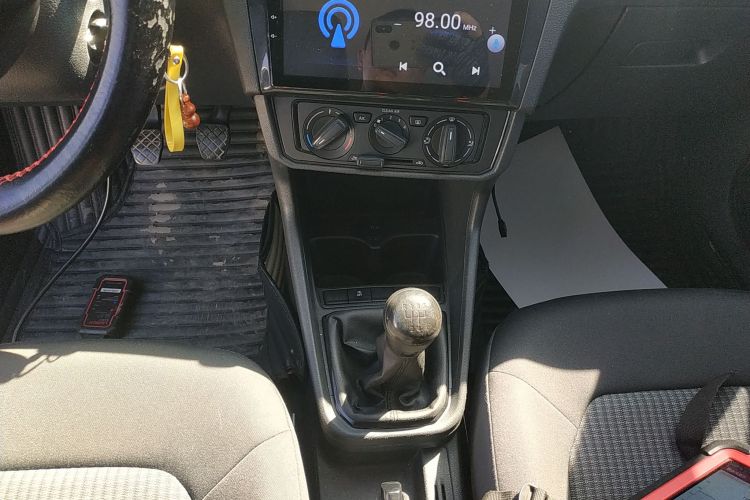 大众 桑塔纳 2019款 1.5L 手动风尚版 国VI中控内饰18