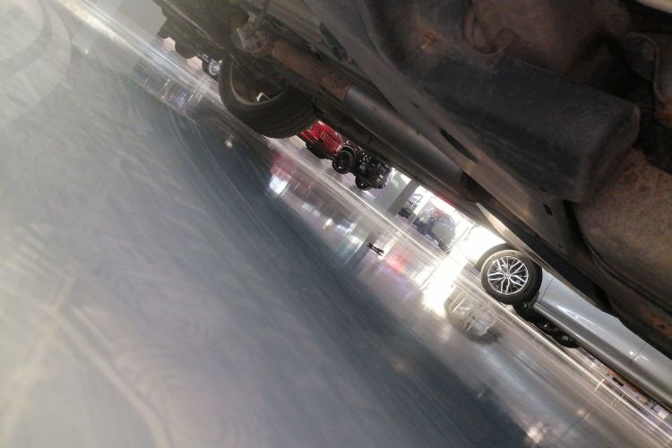 路虎 揽胜极光 2018款 240PS SE DYNAMIC 智锐版局部细节9003