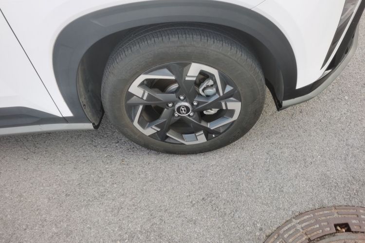 北京现代ix35 2023款 沐飒 2.0L 豪华版DLX车身外观10