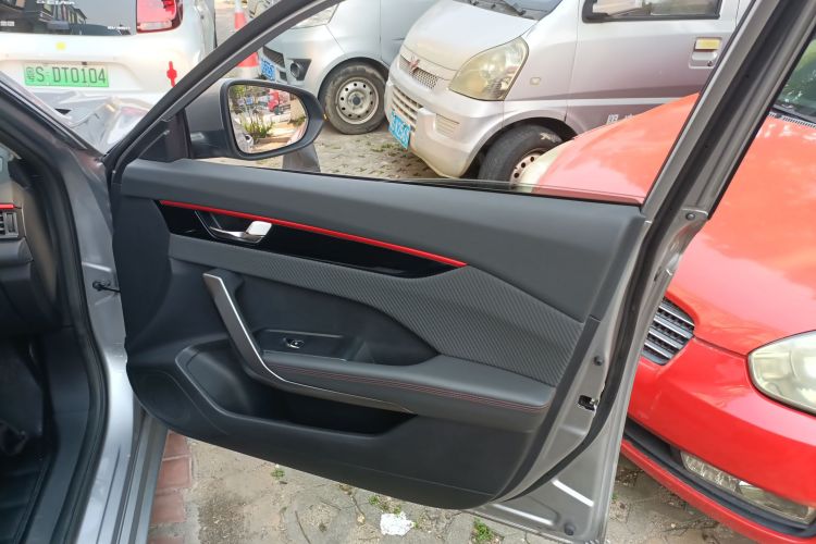 东风风神 奕炫 2021款 230T 自动荣耀版中控内饰42