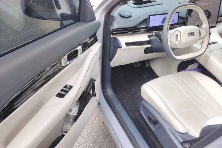 吉利银河 银河E5 2024款 530km 探索+版中控内饰20