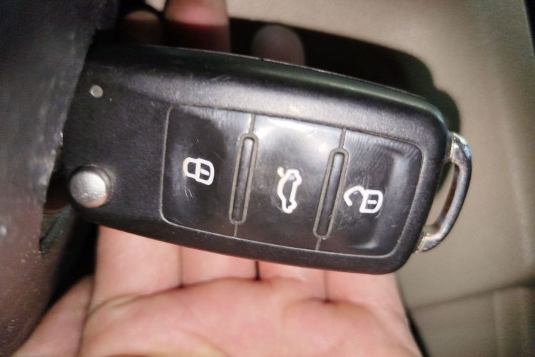 大众 捷达 2013款 1.6L 自动舒适型中控内饰7001