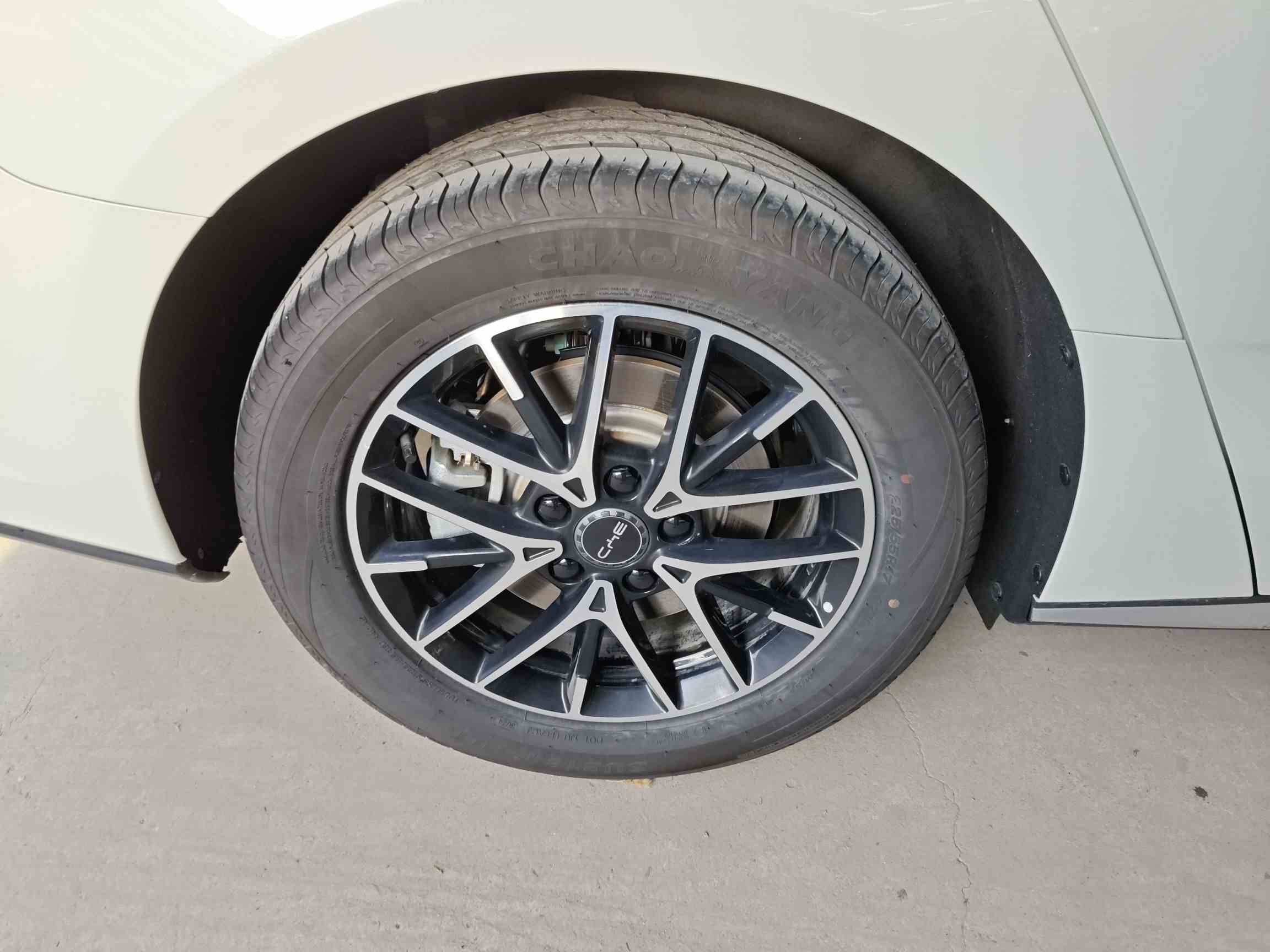 比亚迪 海豹07 DM-i 2025款 DM-i 1.5L 70km 精英型(4)