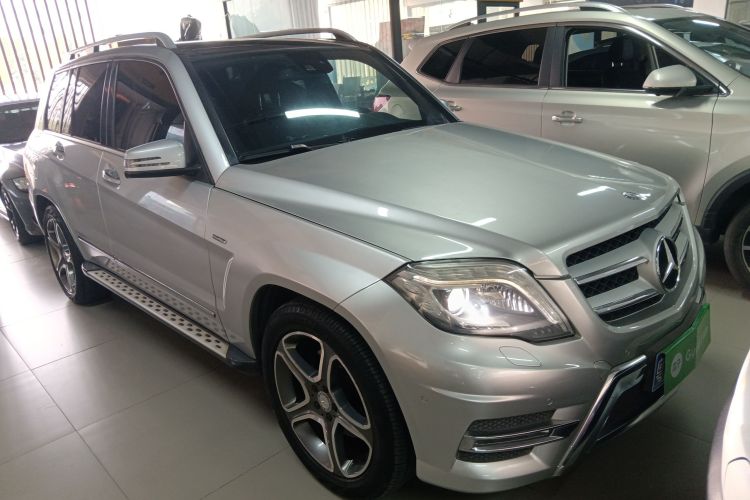 奔驰GLK级 2015款 GLK 300 4MATIC 时尚型 极致版车身外观6002