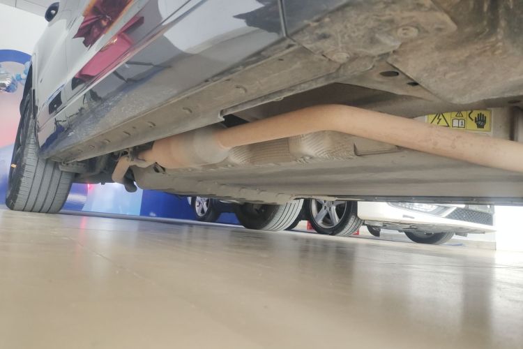 理想汽车 理想ONE 2021款 增程6座版局部细节9001