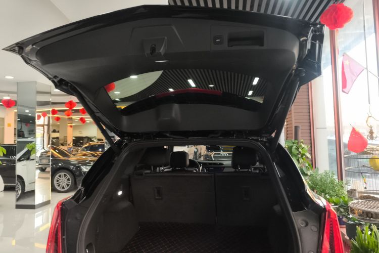 凯迪拉克XT5 2021款 2.0T 四驱豪华型机舱底盘23