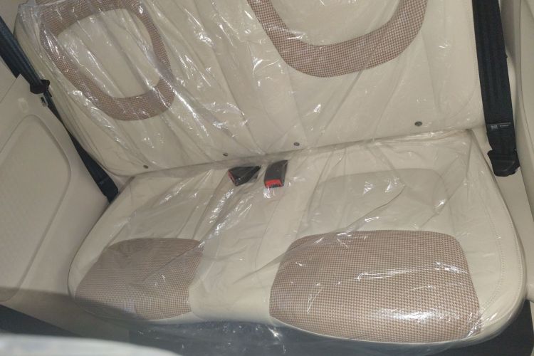 五菱汽车 宏光MINIEV 2024款 第三代 215km 青春版中控内饰21