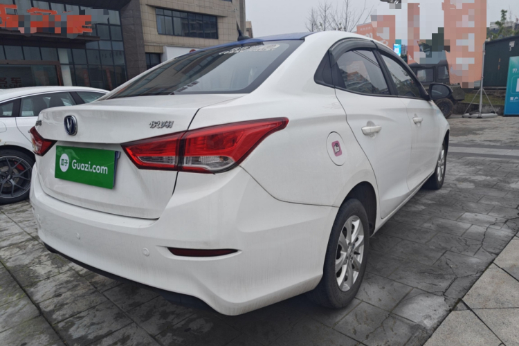 长安 悦翔 2019款 1.5L DCT 联动云版车身外观7