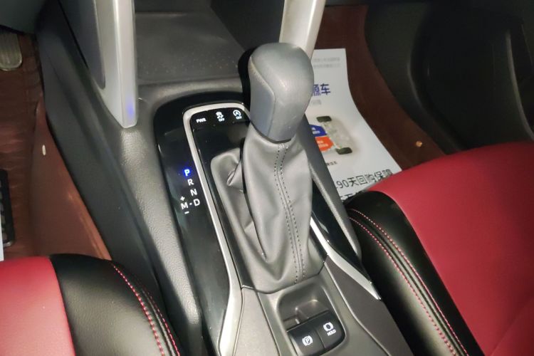 丰田 卡罗拉锐放 2023款 2.0L 先锋版局部细节18