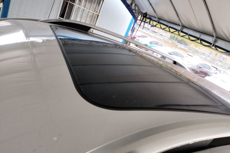 荣威RX5 2016款 20T 两驱手动旗舰版局部细节57