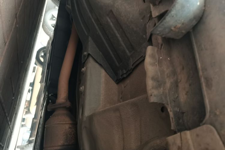 本田CR-V 2013款 2.4L 四驱豪华版局部细节9001