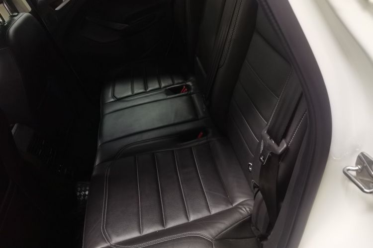 福特 翼虎 2017款 EcoBoost 245 四驱铂翼型中控内饰21