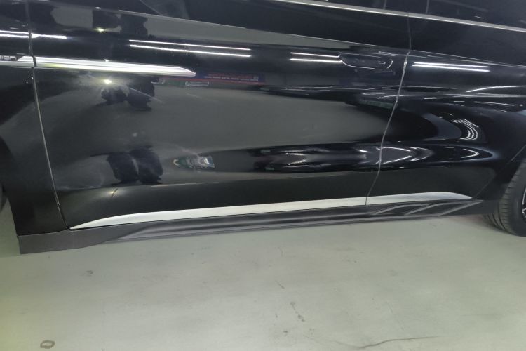 比亚迪 汉 2022款 EV 创世版 610KM四驱尊享型局部细节9002