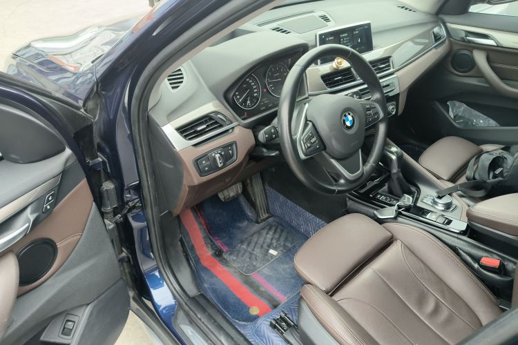 宝马X1 2018款 xDrive20Li 豪华型中控内饰20