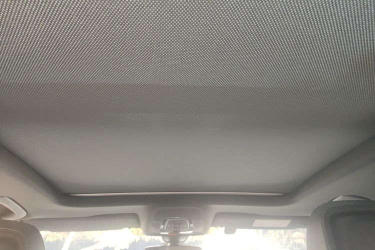 奥迪A4L 2024款 40 TFSI 豪华动感型(星夜版)中控内饰22