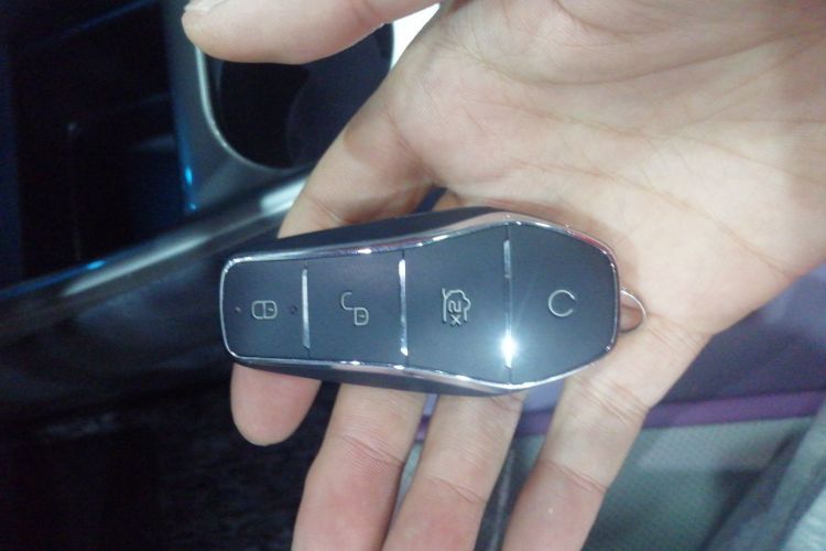 比亚迪 海豚 2023款 401km 骑士版中控内饰7001