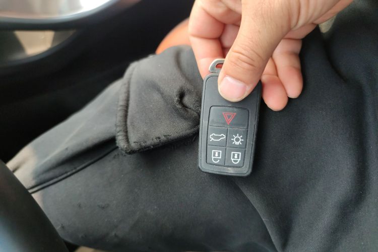 沃尔沃S60 2018款 S60L T3 智进进取版中控内饰11