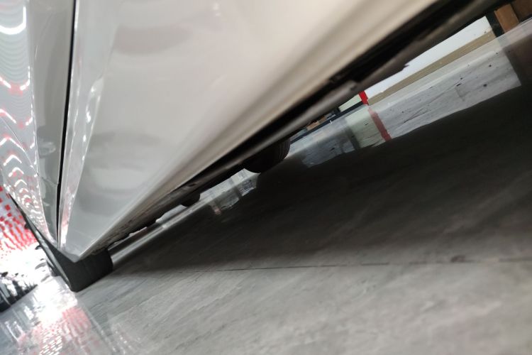 宝马3系 2017款 320Li 时尚型局部细节9002