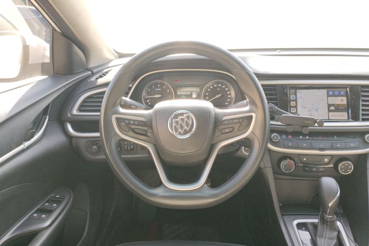 别克 英朗 2021款 改款 典范 1.5L 自动精英型局部细节13