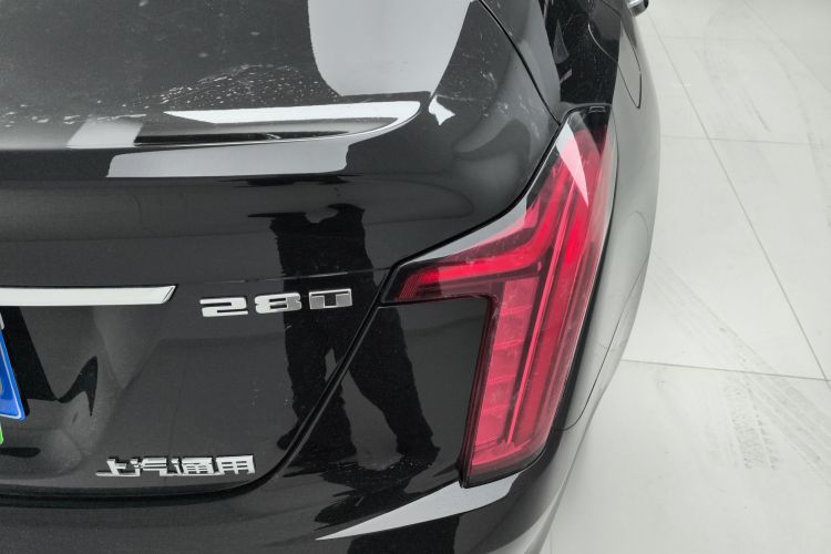 凯迪拉克CT5 2022款 28T 豪华型（标准版）车身外观9