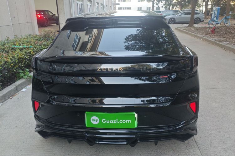 极氪001 2024款 ME版 100kWh 四驱车身外观6