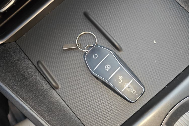 比亚迪 海豹05 DM-i 2025款 DM-i 智驾版 55KM豪华型中控内饰11