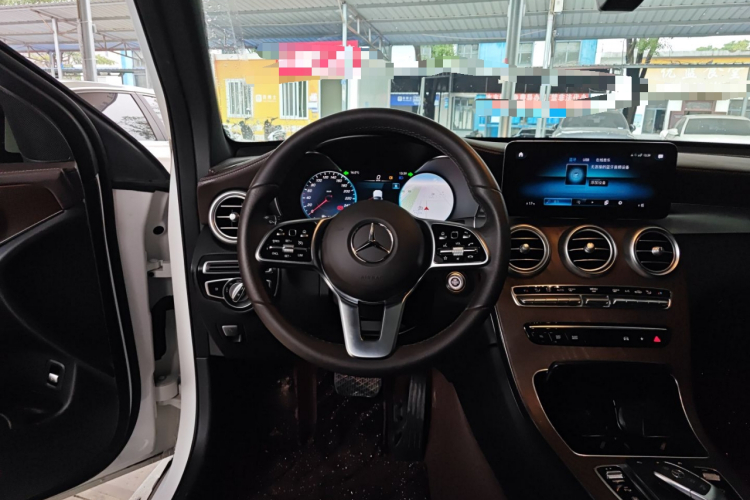 奔驰GLC 2022款 GLC 300 L 4MATIC 动感型臻藏版局部细节13