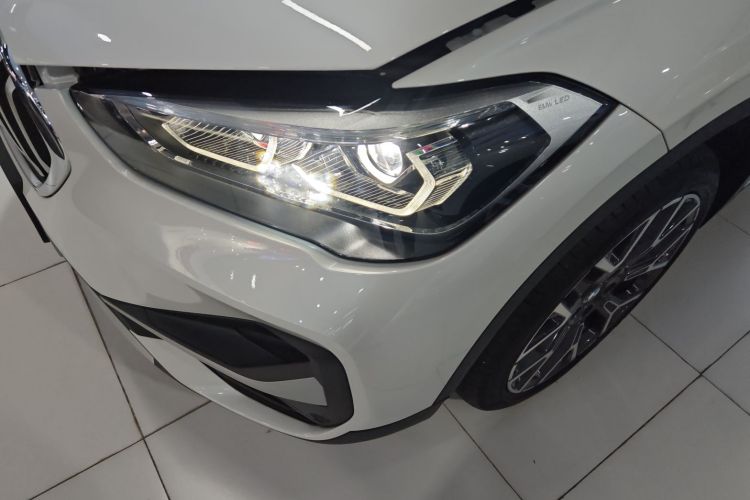 宝马X1 2022款 改款 xDrive25Li 尊享型局部细节36