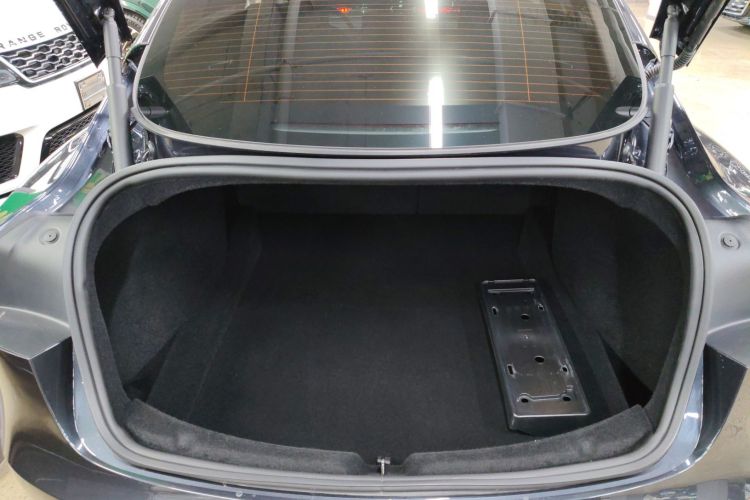 特斯拉 Model 3 2023款 后轮驱动版机舱底盘23