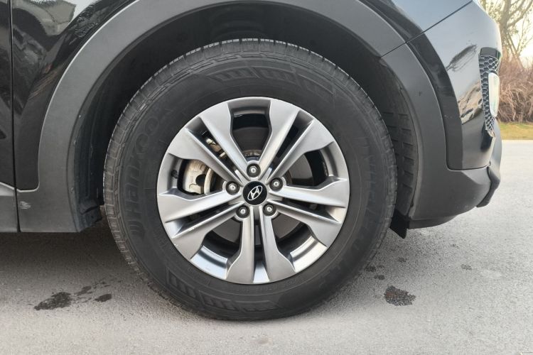 现代 胜达 2015款 2.0T 自动四驱智能型 5座车身外观10