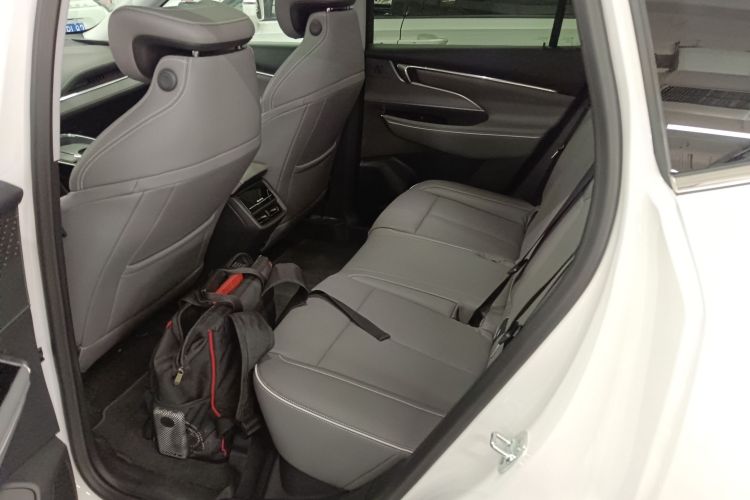 别克E5 2025款 620KM尊享版中控内饰7004