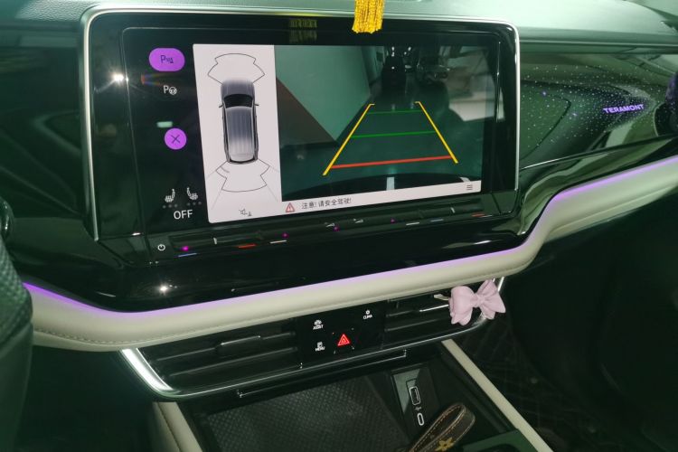 大众 途昂 2023款 380TSI 四驱尊享豪华版中控内饰16