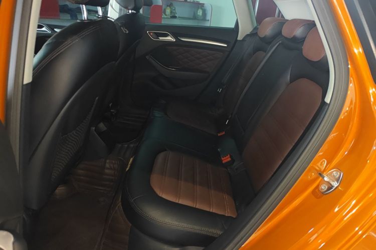 奥迪A3 2015款 Sportback 35 TFSI 百万纪念智领型中控内饰21