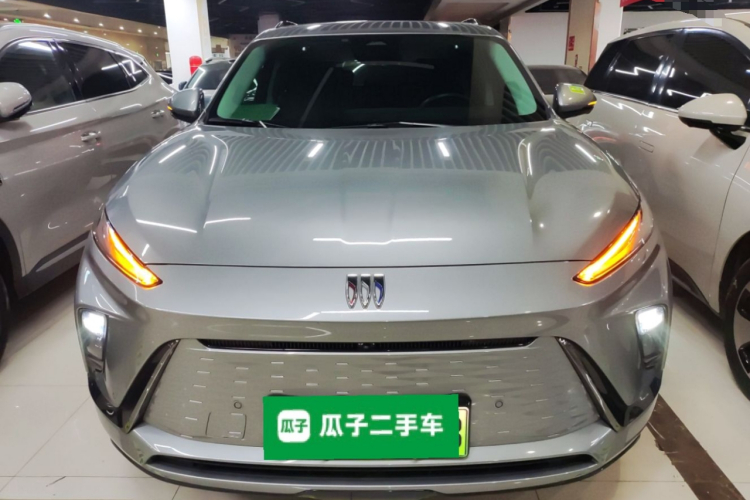 别克E5 2023款 臻享标准续航版车身外观2