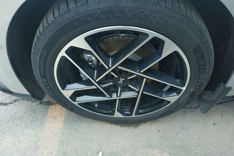 小鹏P7+ 2024款 长续航 Max车身外观35