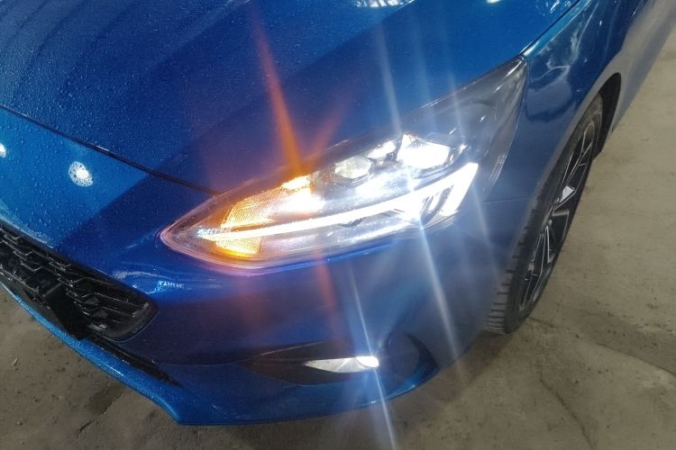 福特 福克斯 2020款 三厢 EcoBoost 180 自动ST Line局部细节36