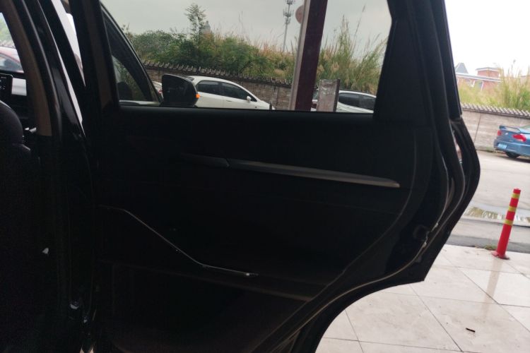 哈弗H6 2022款 第三代 1.5T 自动两驱Pro中控内饰45